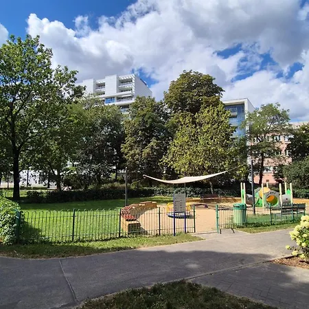 Towarowa Nature Apartment, Free Parking, Air-conditioning, Self Check-in 24h Appartement