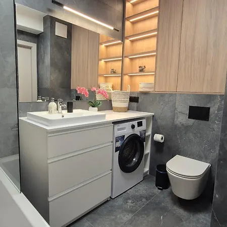 Appartement Towarowa Nature Apartment, Free Parking, Air-conditioning, Self Check-in 24h
