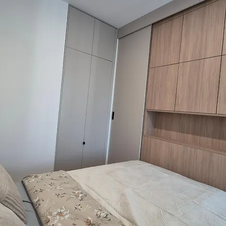 Towarowa Nature Apartment, Free Parking, Air-conditioning, Self Check-in 24h