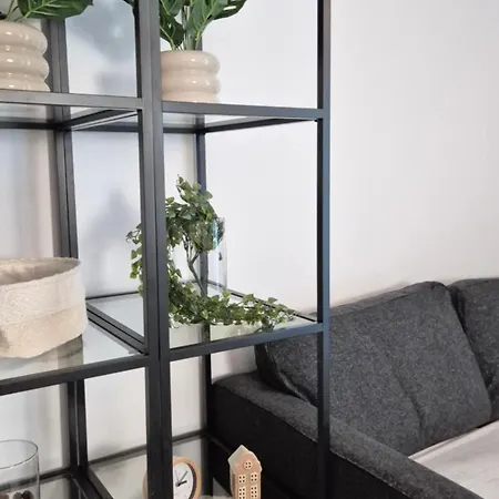 Apartmán Towarowa Nature Apartment, Free Parking, Air-conditioning, Self Check-in 24h