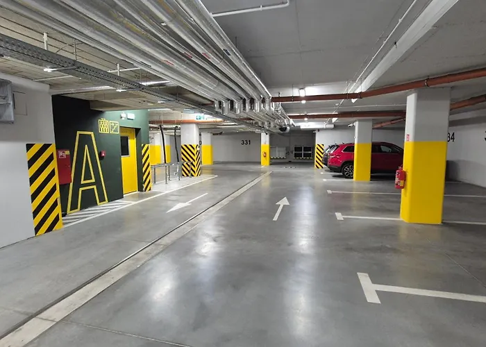 Towarowa Nature Apartment, Free Parking, Air-conditioning, Self Check-in 24h Appartamento *