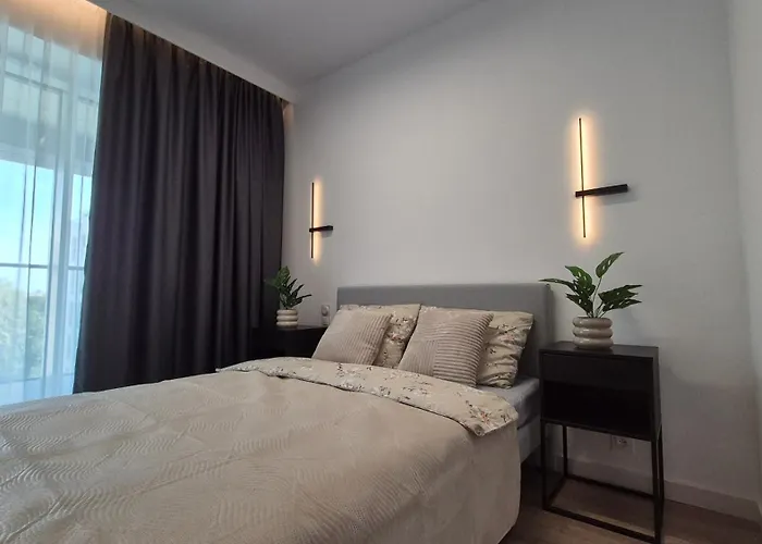 Towarowa Nature Apartment, Free Parking, Air-conditioning, Self Check-in 24h Appartamento Poznań