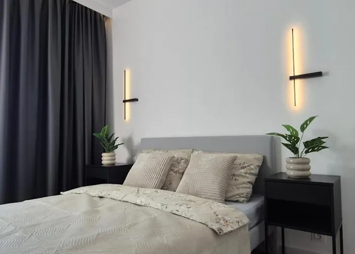 Towarowa Nature Apartment, Free Parking, Air-conditioning, Self Check-in 24h Appartamento Poznań