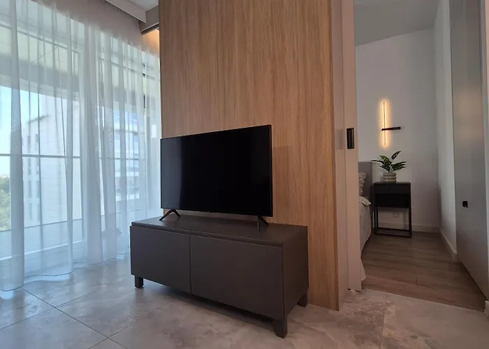 Towarowa Nature Apartment, Free Parking, Air-conditioning, Self Check-in 24h Appartamento