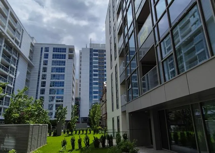 Towarowa Nature Apartment, Free Parking, Air-conditioning, Self Check-in 24h Appartamento *